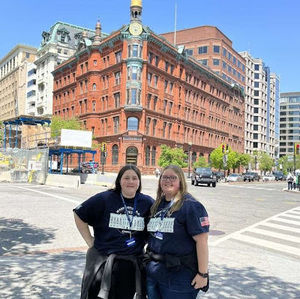 Meet your Posher, Claire